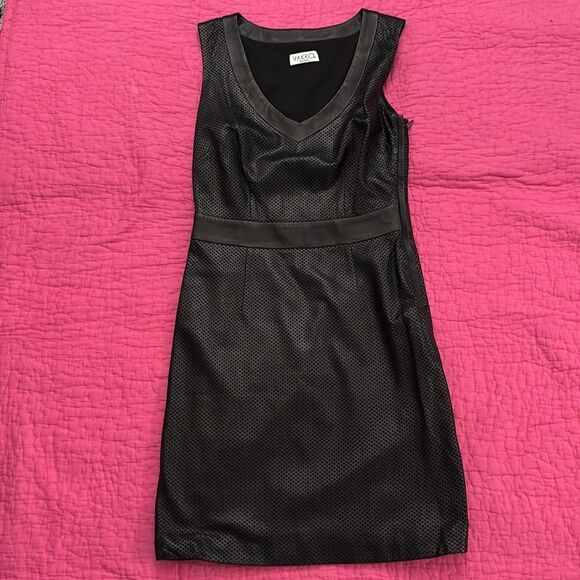 Vakko genuine leather perforated Black Sleeveless Dress, US2 - Picture 1 of 8
